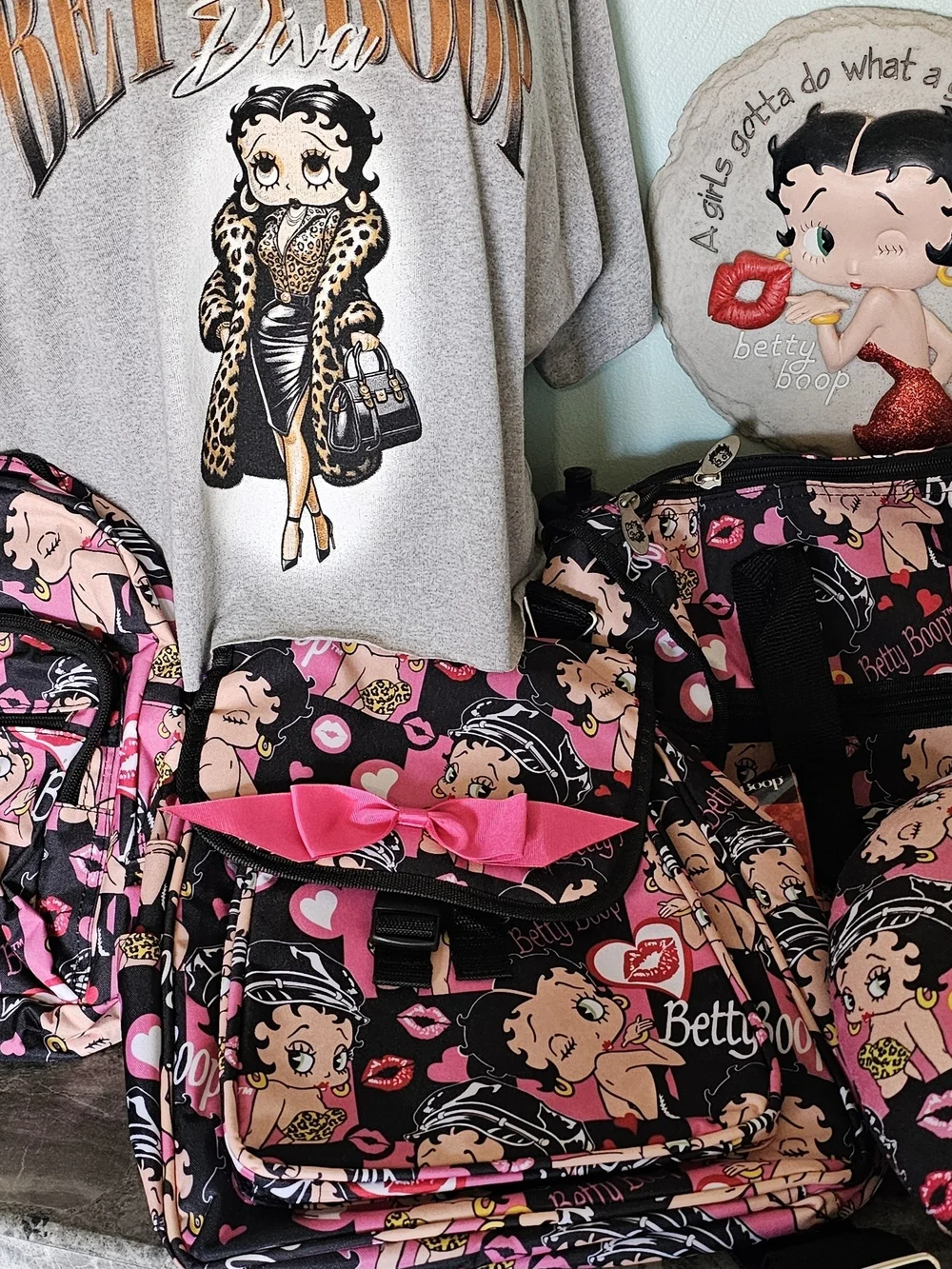 Betty Boop 4-Piece 1 Mini Backpack 1 Medium Backpack Duffle & Neck Pillow